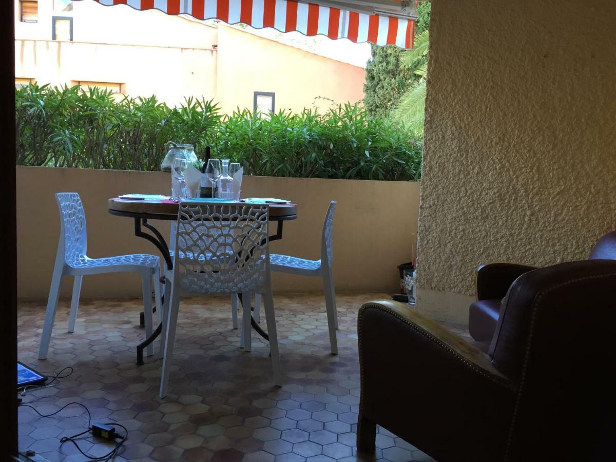Les Orangers Saint-Raphael (Var) Exterior photo